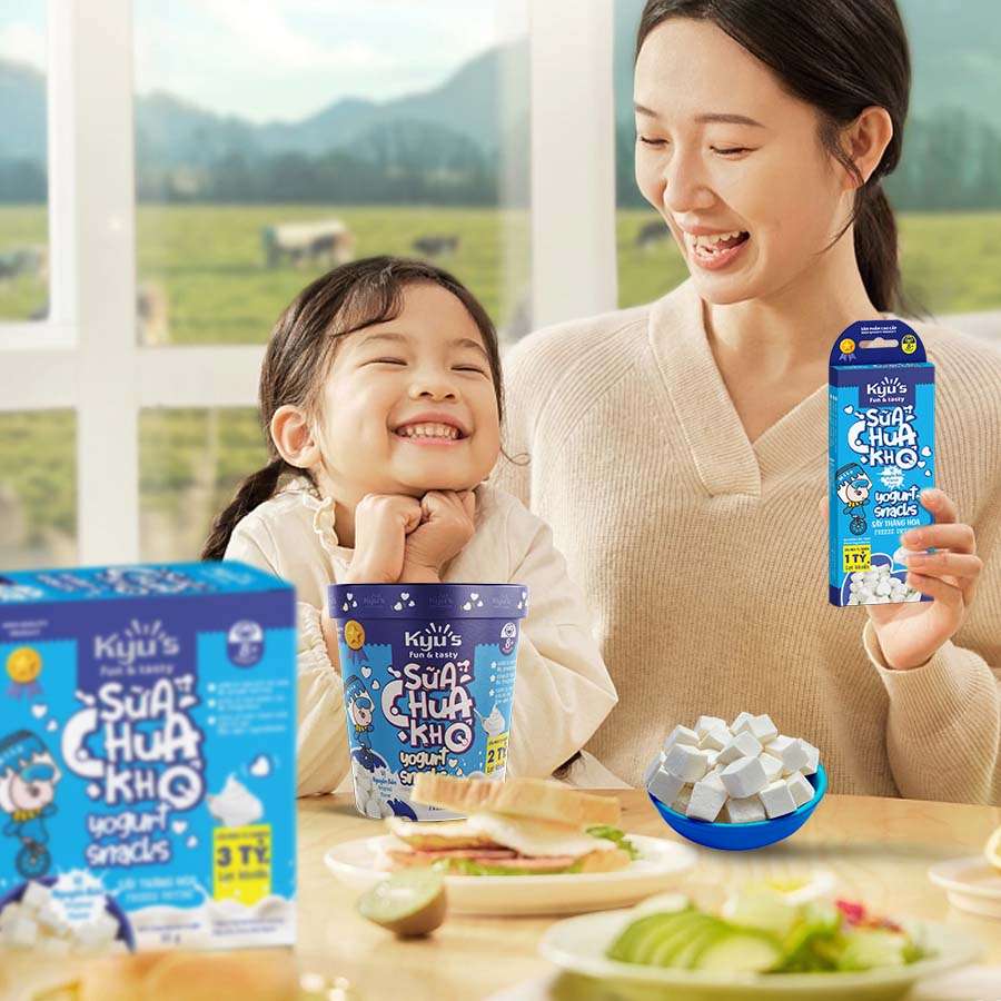 Sua-chua-kho-say-thang-hoa-danh-cho-be_Kyus-food-vi-Nguyen-Ban-6.jpg